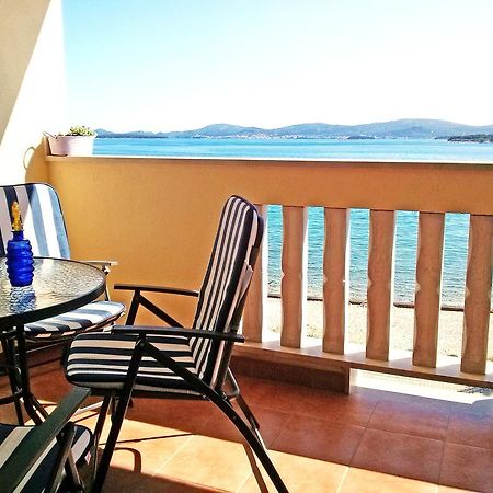 Beach Apartment Sveti Filip I Jakov - Turanj Экстерьер фото